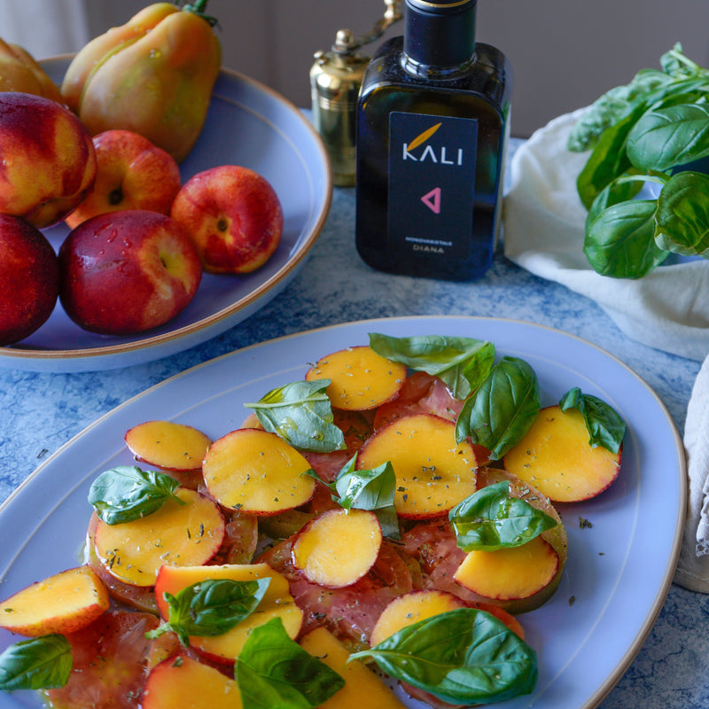 Peach and tomato salad